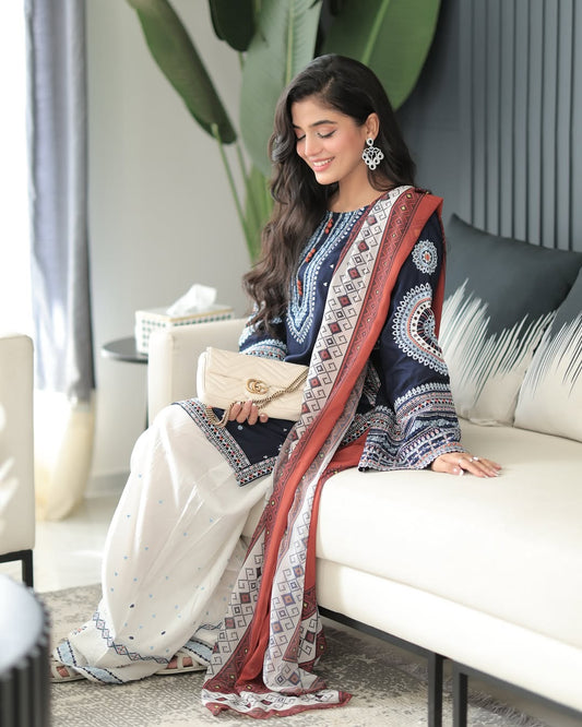 Rangrez – Heavy Embroidered Lawn 3-Piece Suit (UNStitched) AS-04