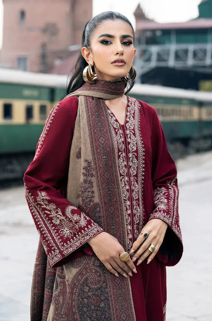 Sapphire– Heavy Embroidered Lawn 3-Piece Suit (UNStitched) AS-31
