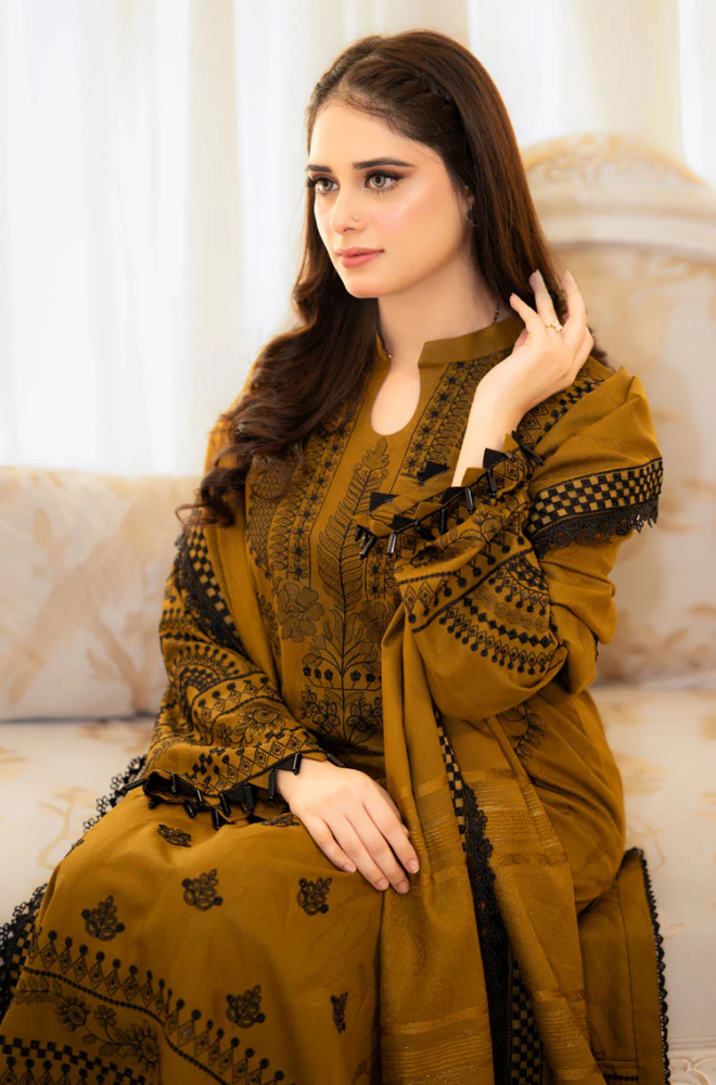 Libbas– Heavy Embroidered Lawn 3-Piece Suit (UNStitched) AS-19