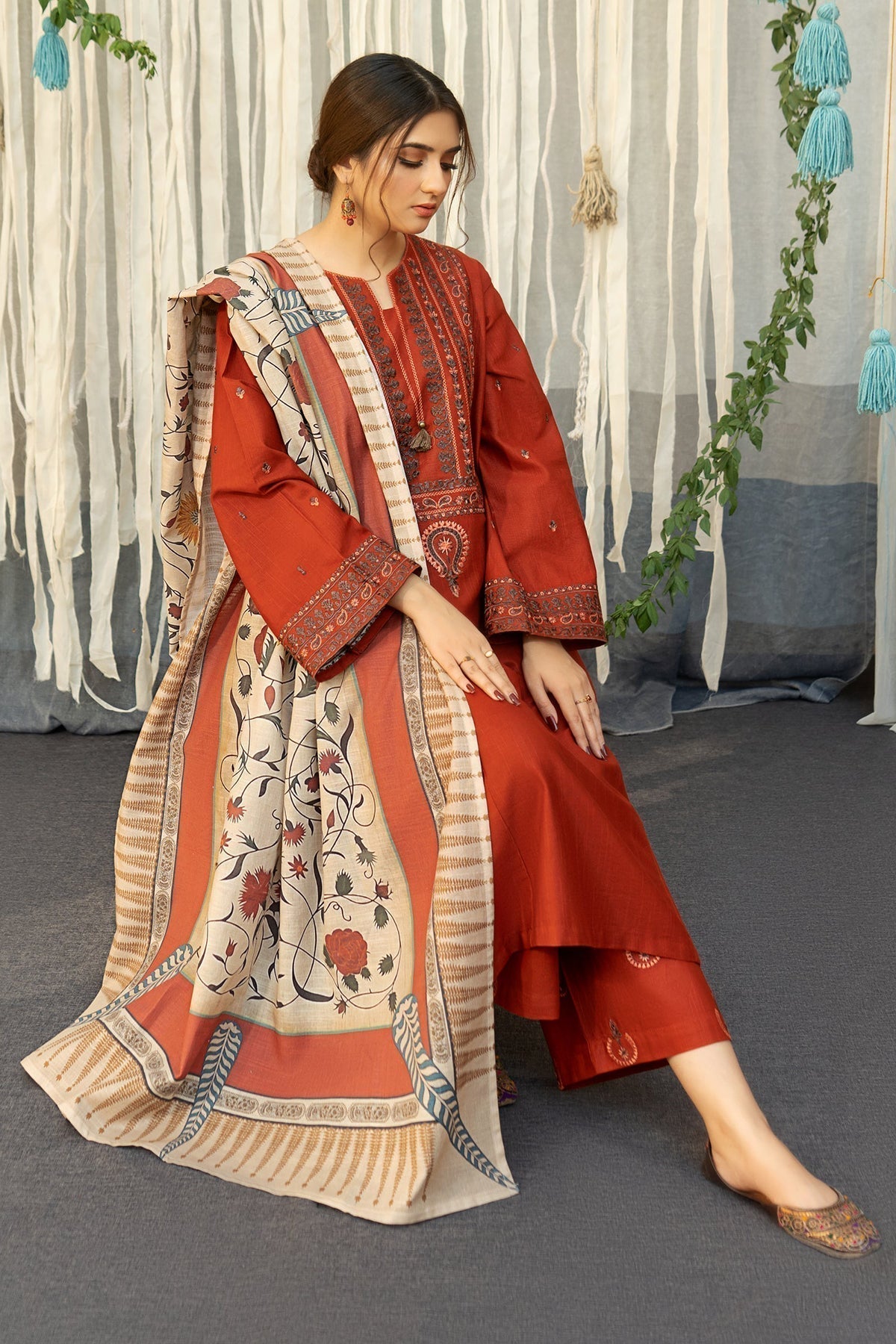 URGE -  – Luxury Embroidered 3-Piece in DHANAK UNSTICED