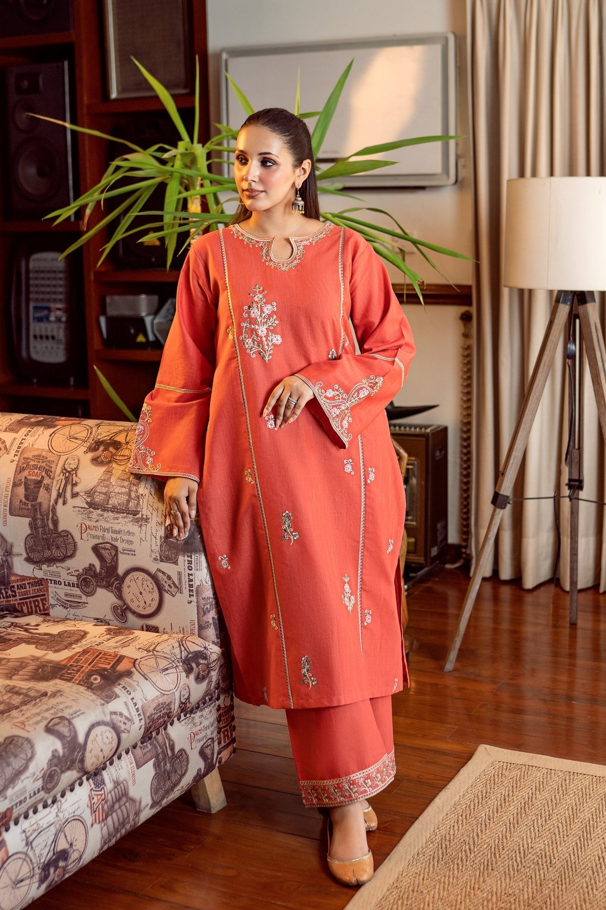 UNSTITCHED 2PC LAWN EMBROIDERED SUIT