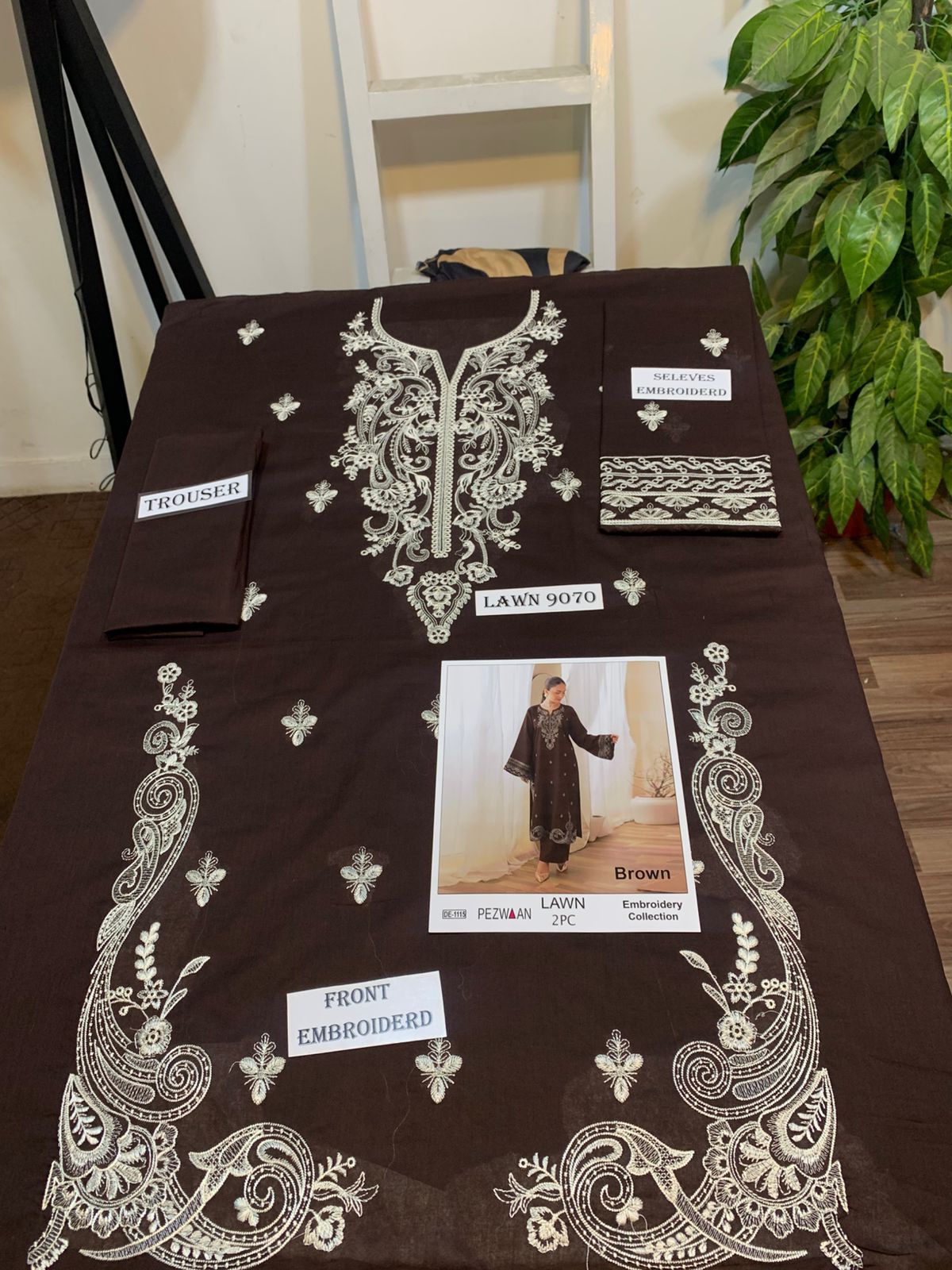 UNSTITCHED 2PC LAWN EMBROIDERED SUIT