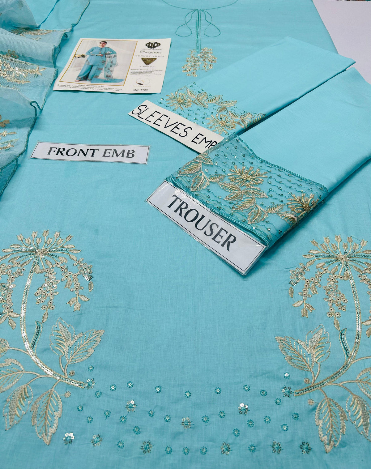 Embroidered 3-Piece in Lawn UNSTICED