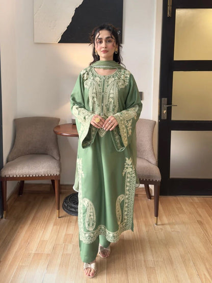 Embroidered 3-Piece in Lawn UNSTICED