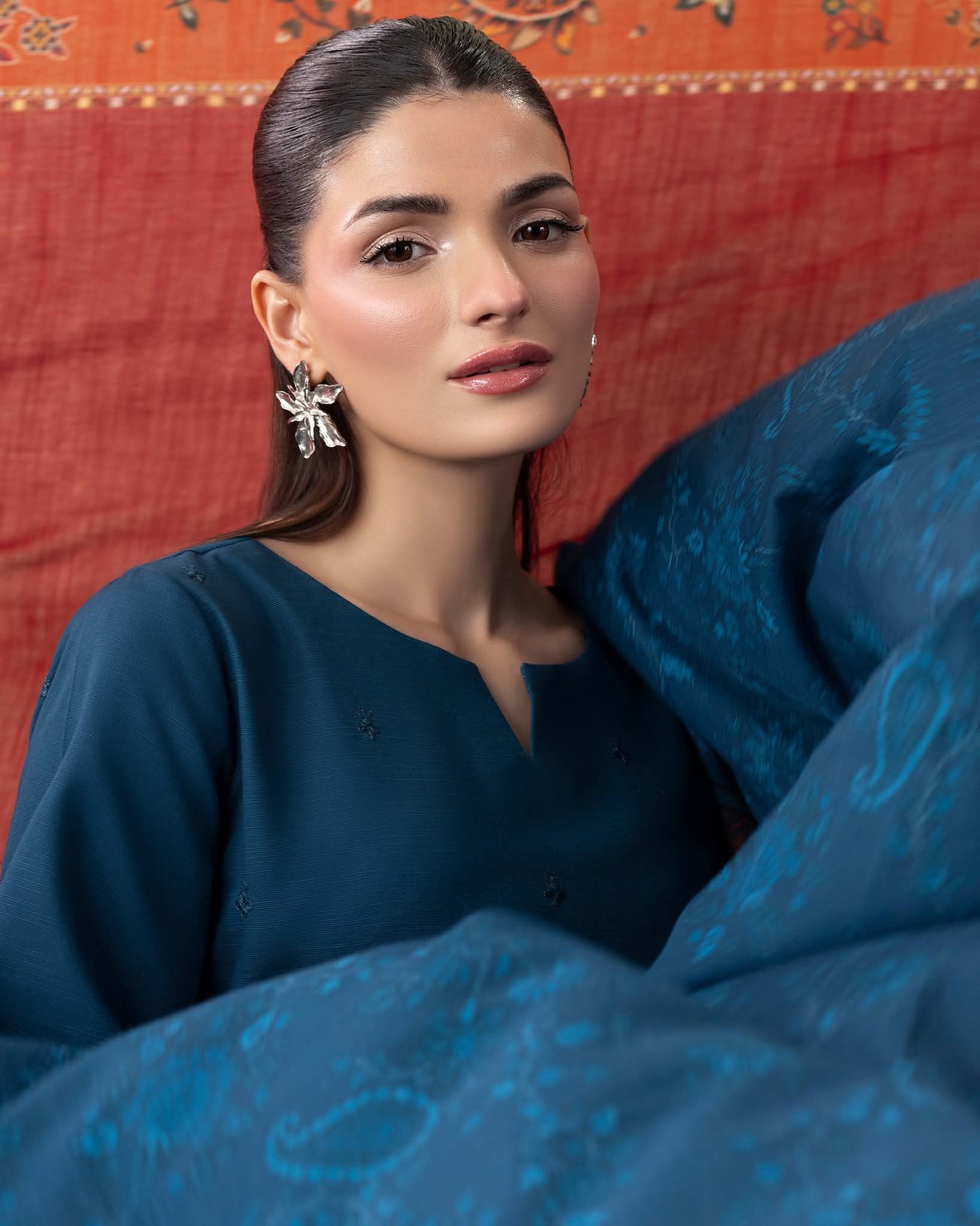 Dhanak Embriodery 3PC Unstiched Fabric