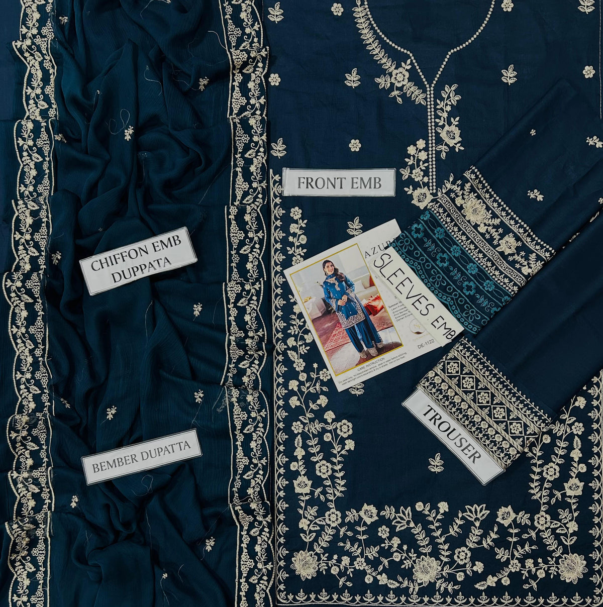 Embroidered 3-Piece in Lawn UNSTICED